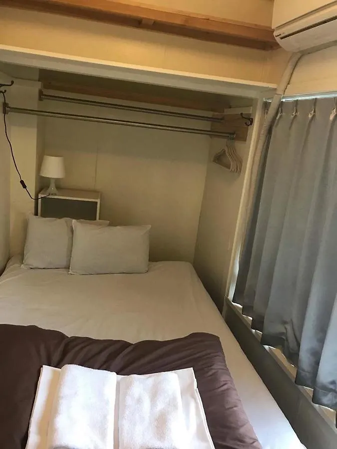 World Travelers House Creaun 0*, Prefektura Tokio Japonsko